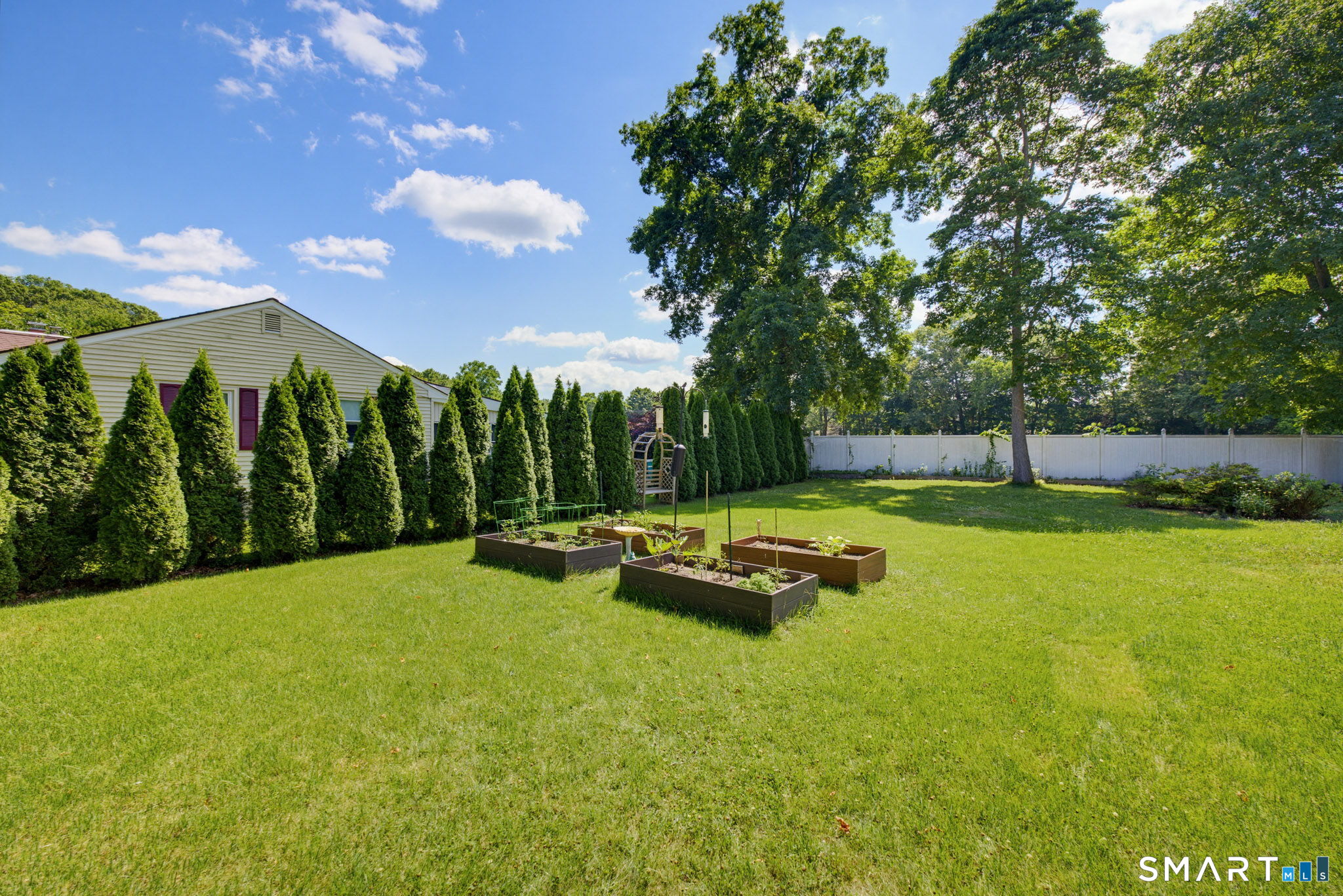 19 Burton Avenue Norwich CT 06360