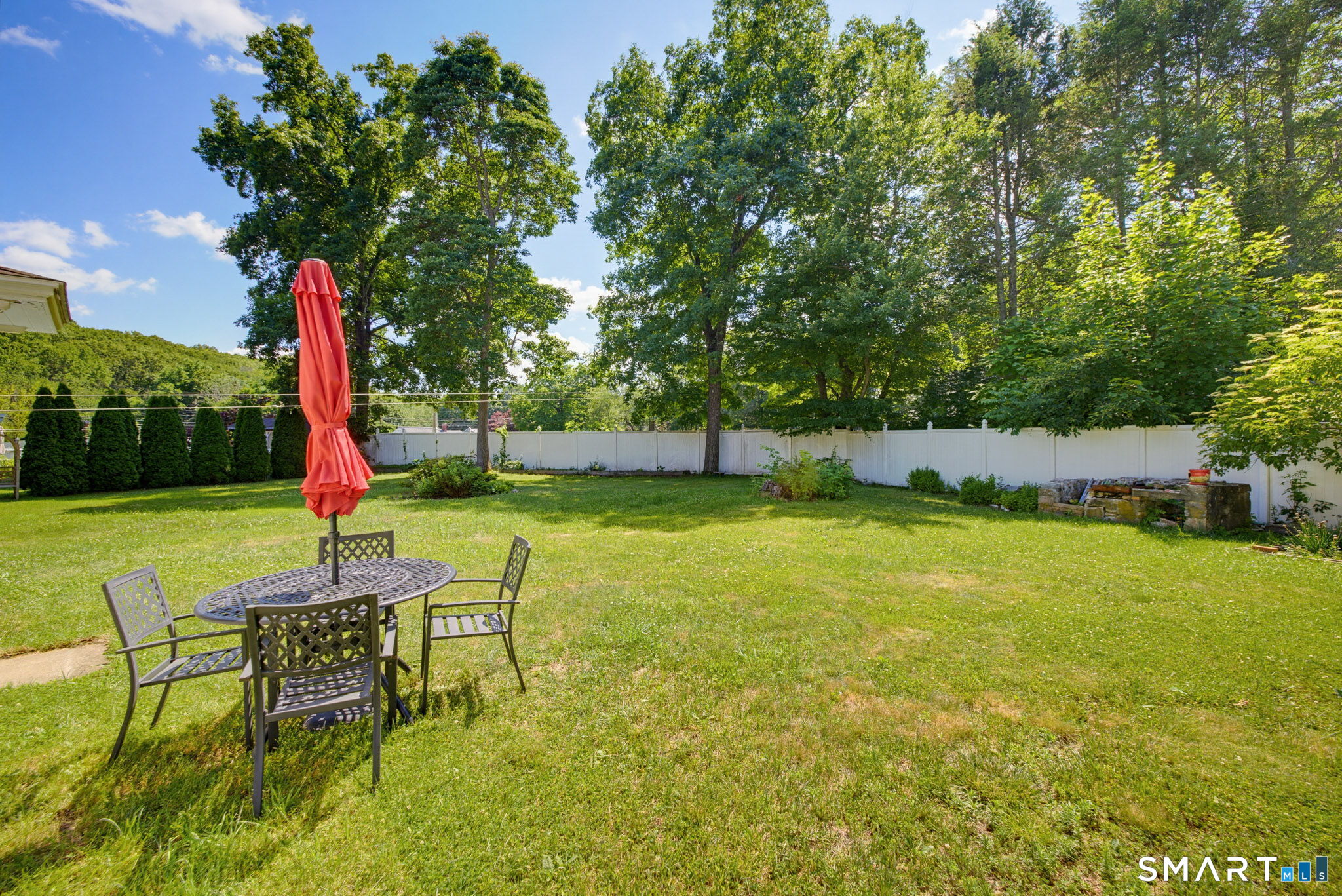 19 Burton Avenue Norwich CT 06360