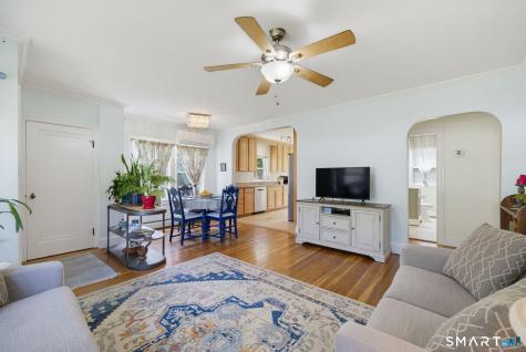 19 Burton Avenue Norwich CT 06360