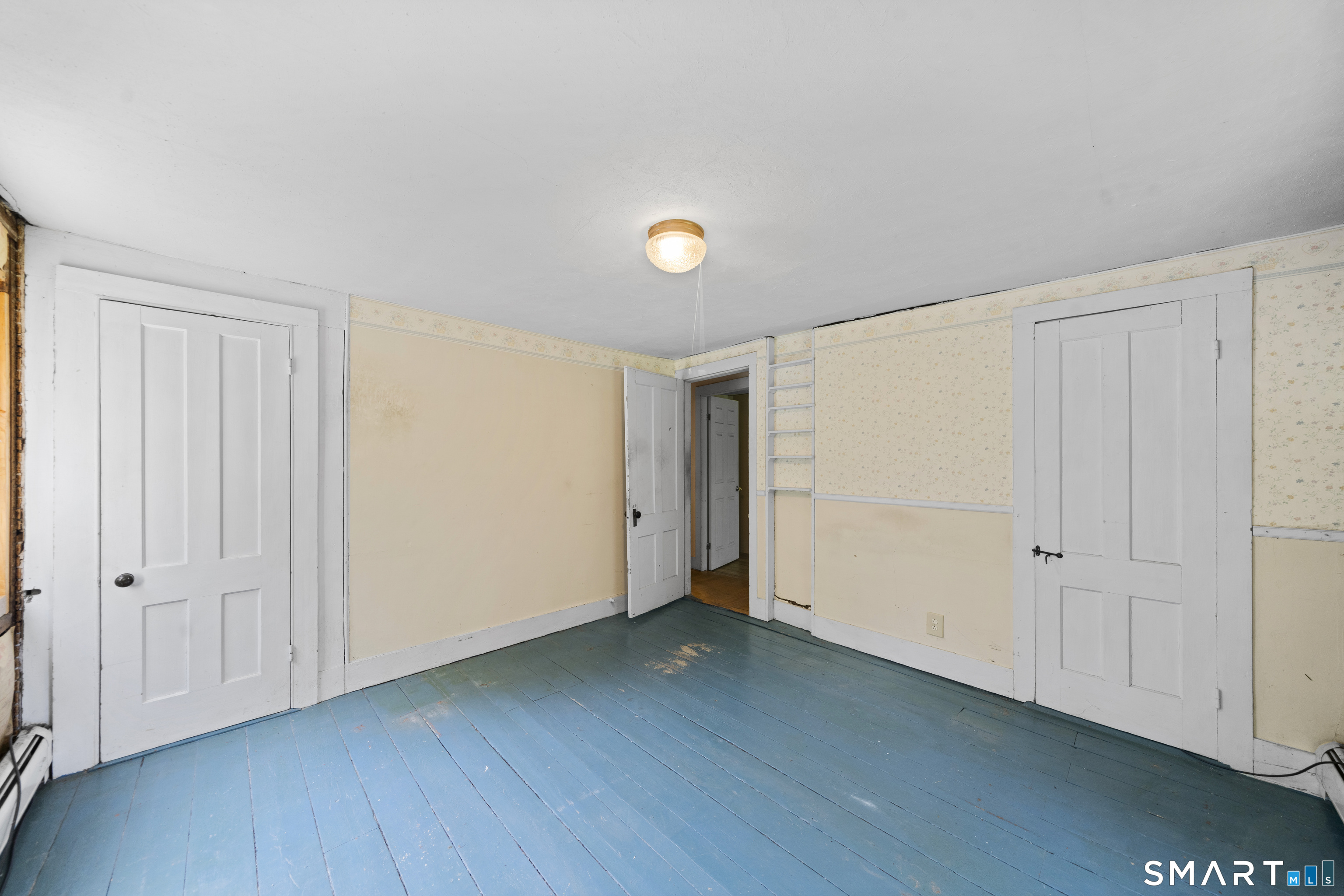 31 School Street Avon CT 06001