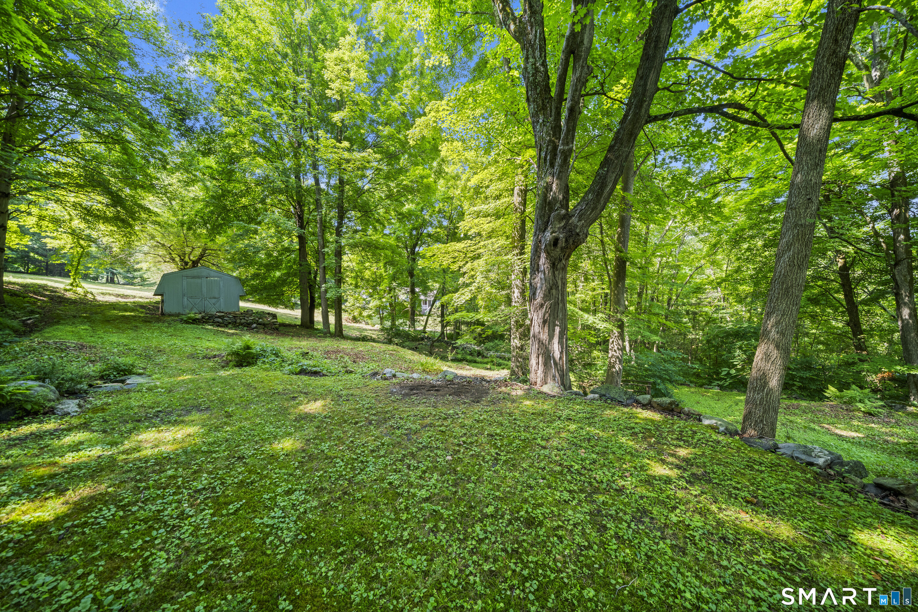 31 School Street Avon CT 06001