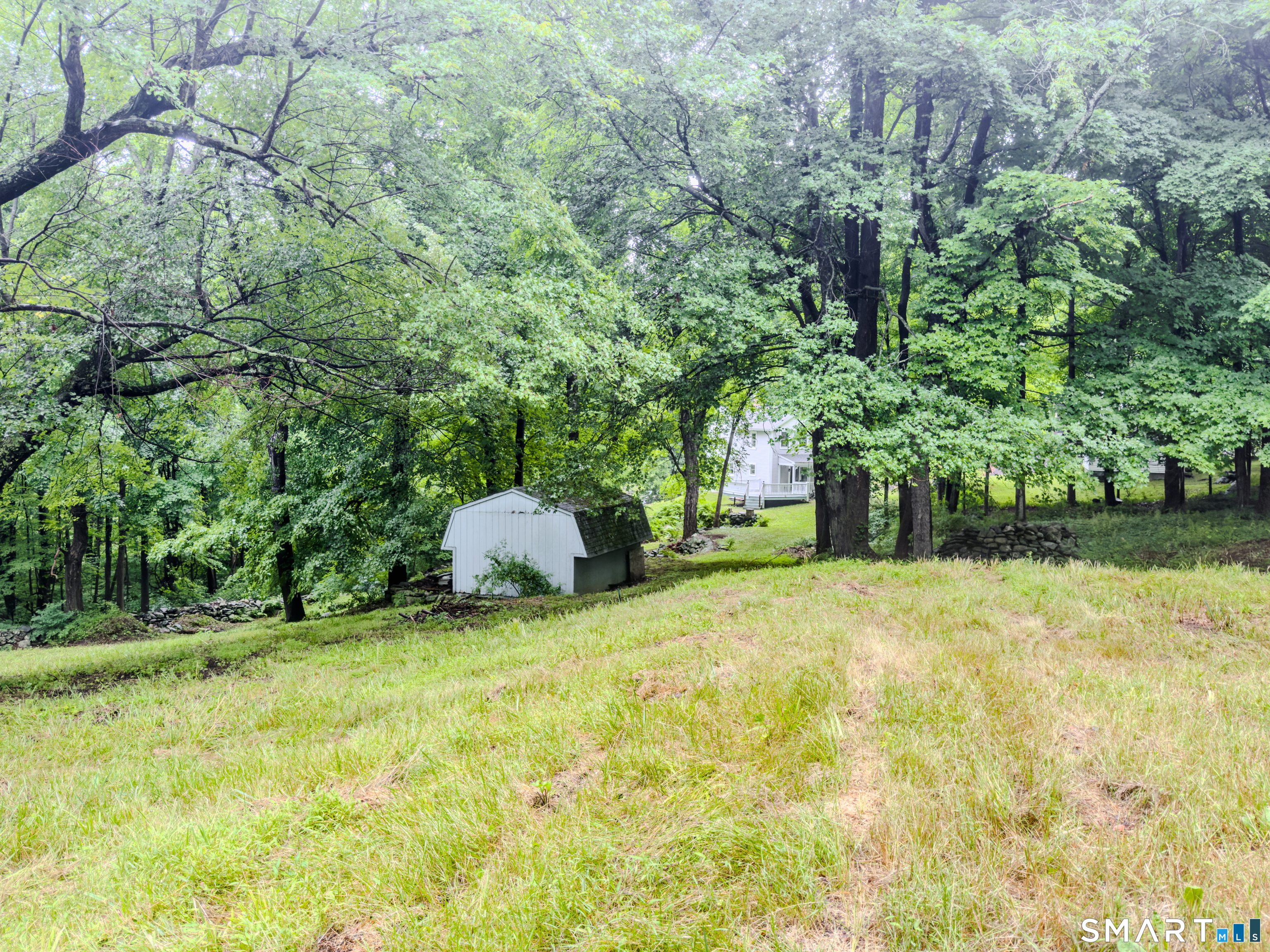 31 School Street Avon CT 06001