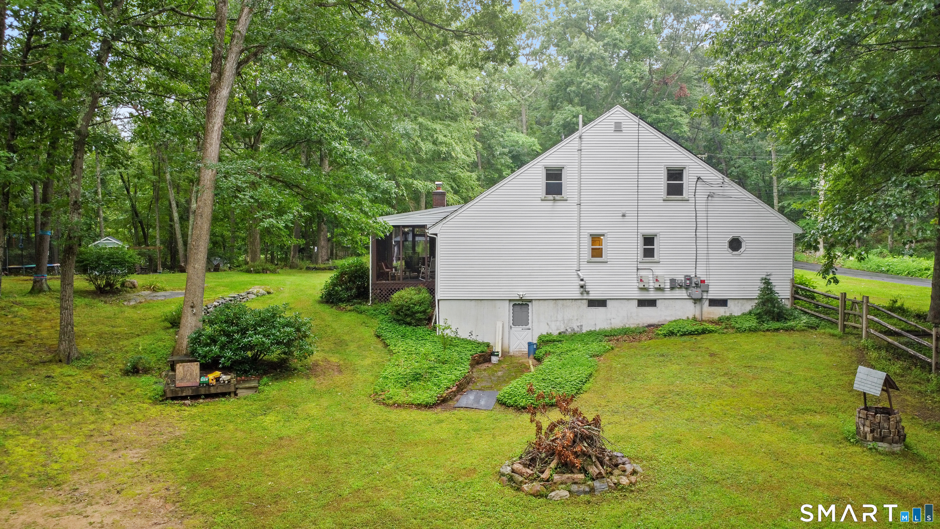 182 Old Cart Road Haddam CT 06438