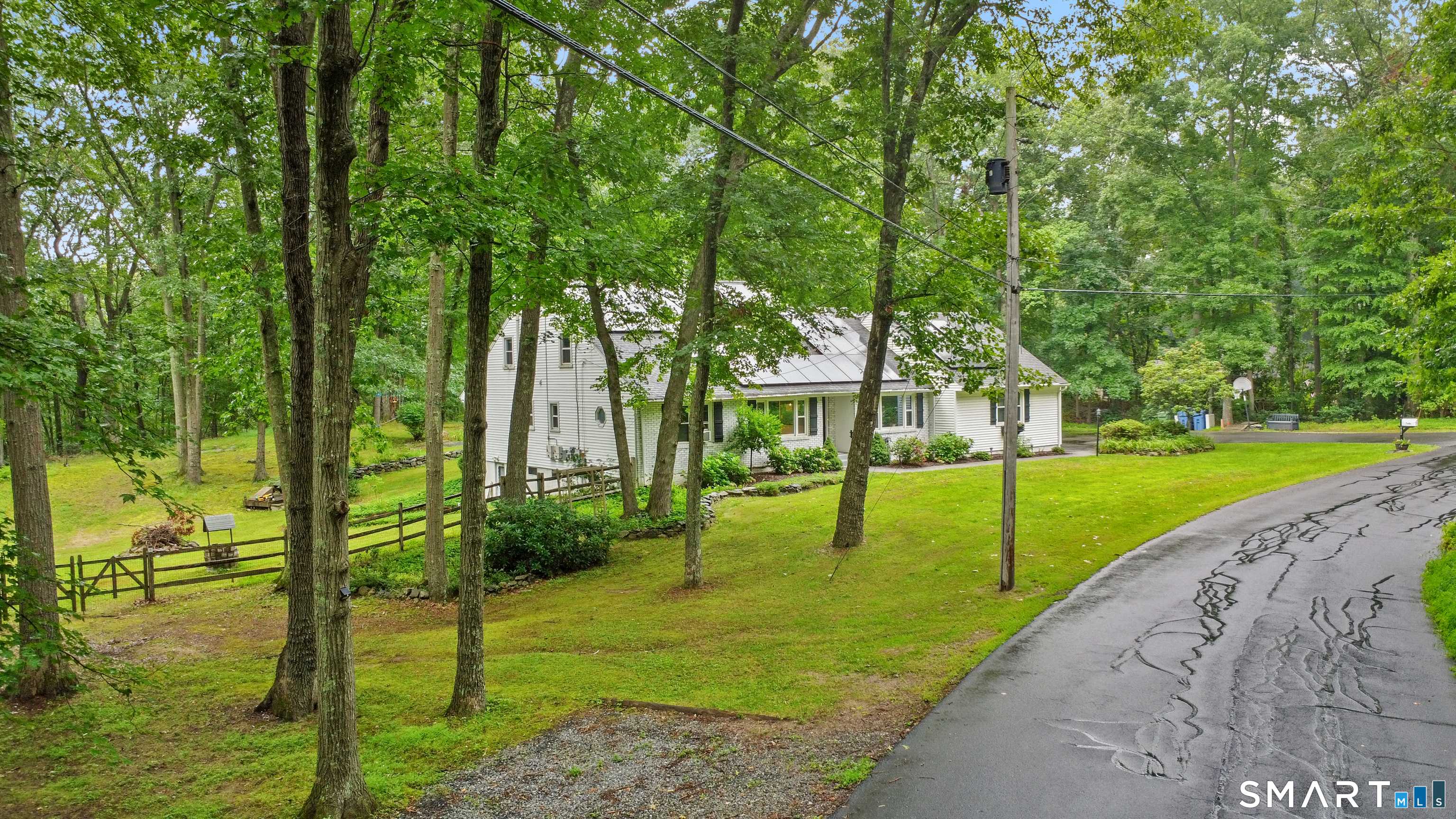 182 Old Cart Road Haddam CT 06438