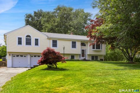 13 Donnelly Drive New Fairfield CT 06812