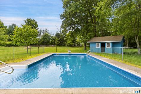 13 Donnelly Drive New Fairfield CT 06812