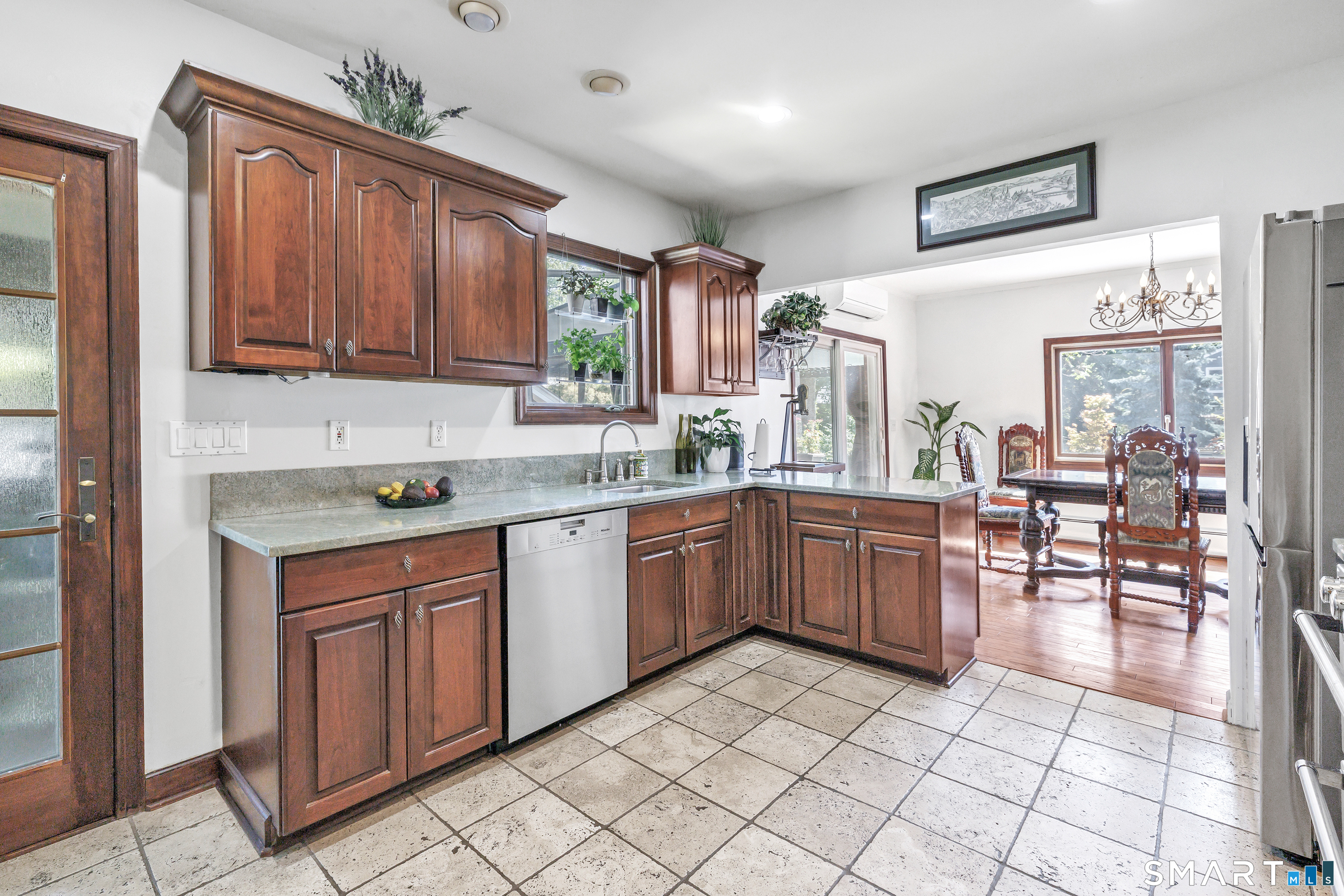 2 Winthrop Avenue Norwalk CT 06851