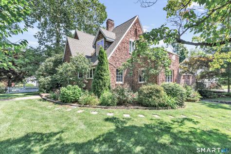 2 Winthrop Avenue Norwalk CT 06851