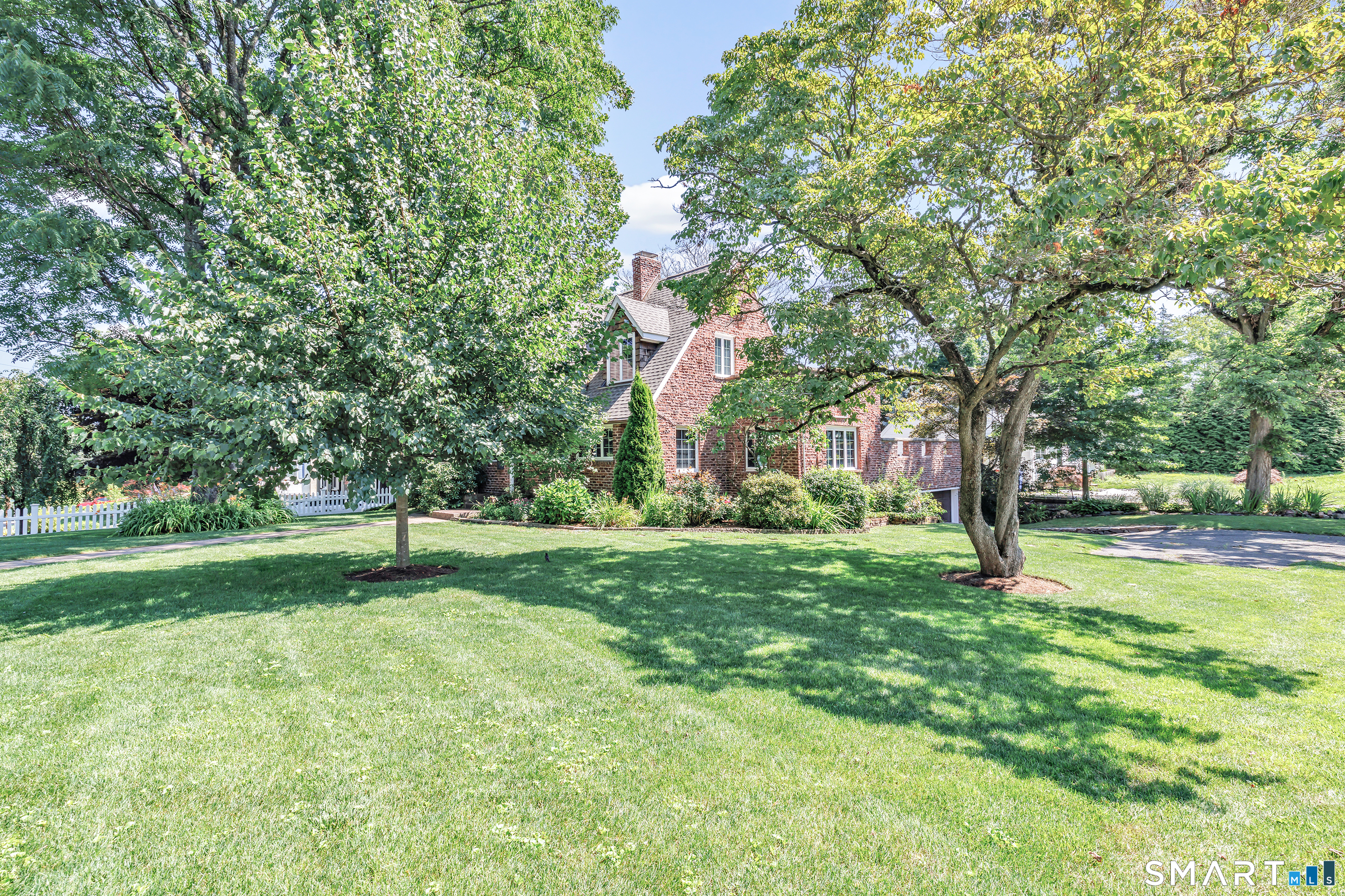 2 Winthrop Avenue Norwalk CT 06851