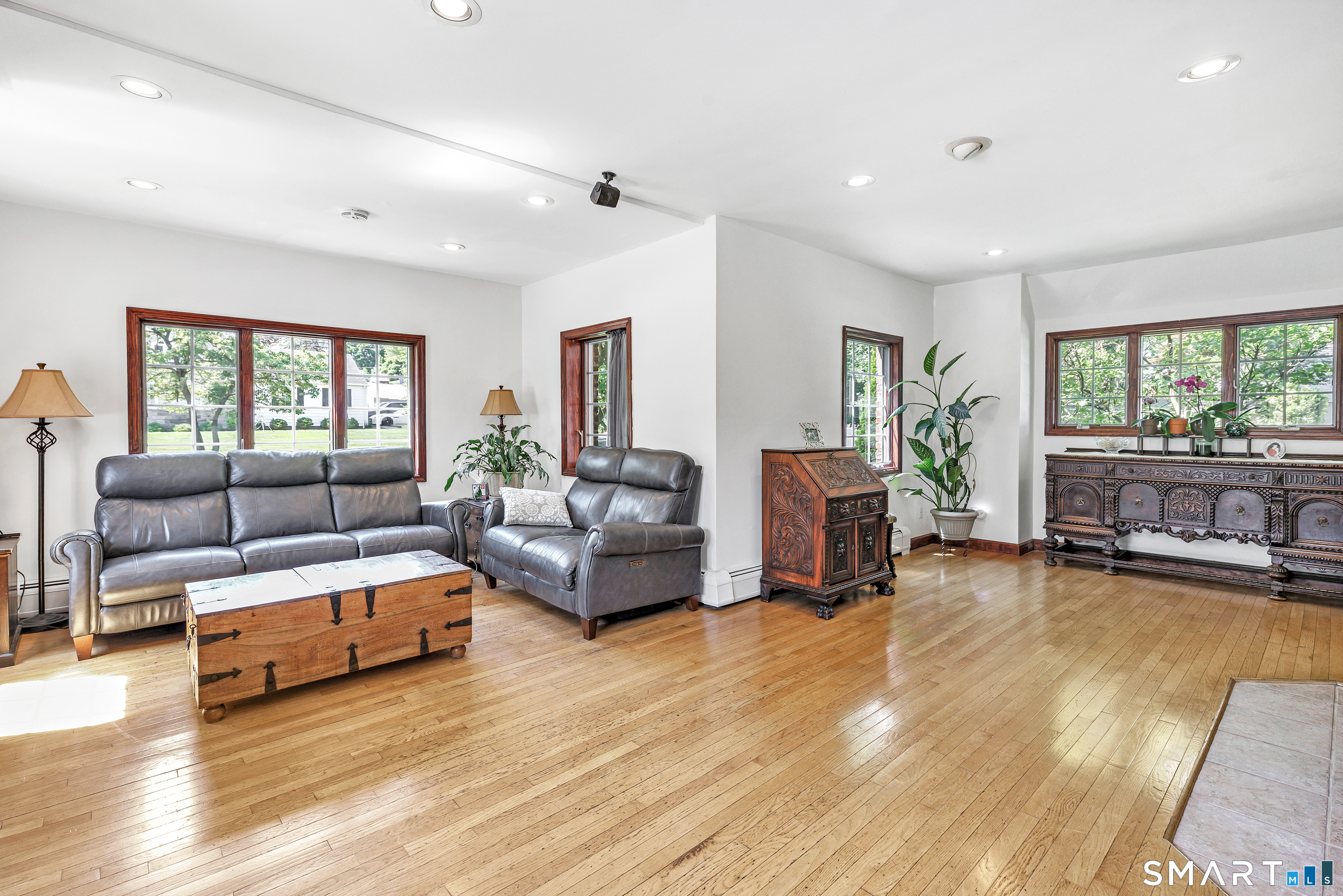 2 Winthrop Avenue Norwalk CT 06851