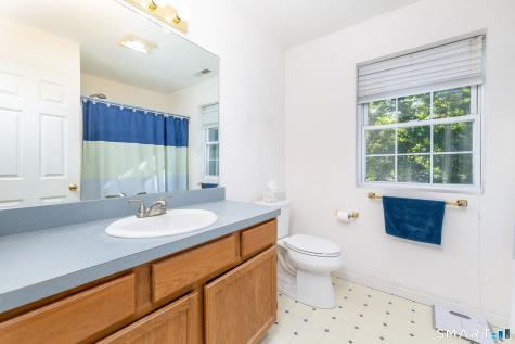 124 Cynrose Place Meriden CT 06451