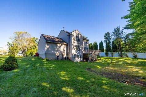 124 Cynrose Place Meriden CT 06451
