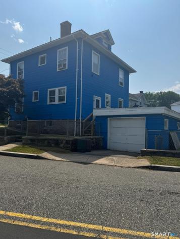 75 Willetts Avenue New London CT 06320