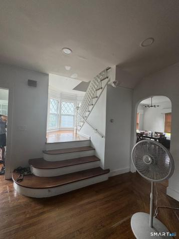 75 Willetts Avenue New London CT 06320