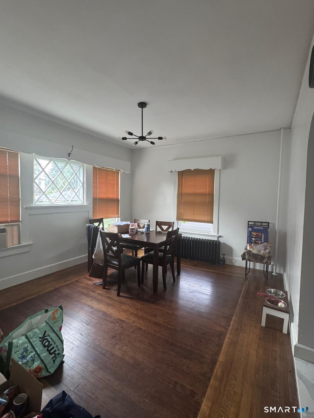 75 Willetts Avenue New London CT 06320