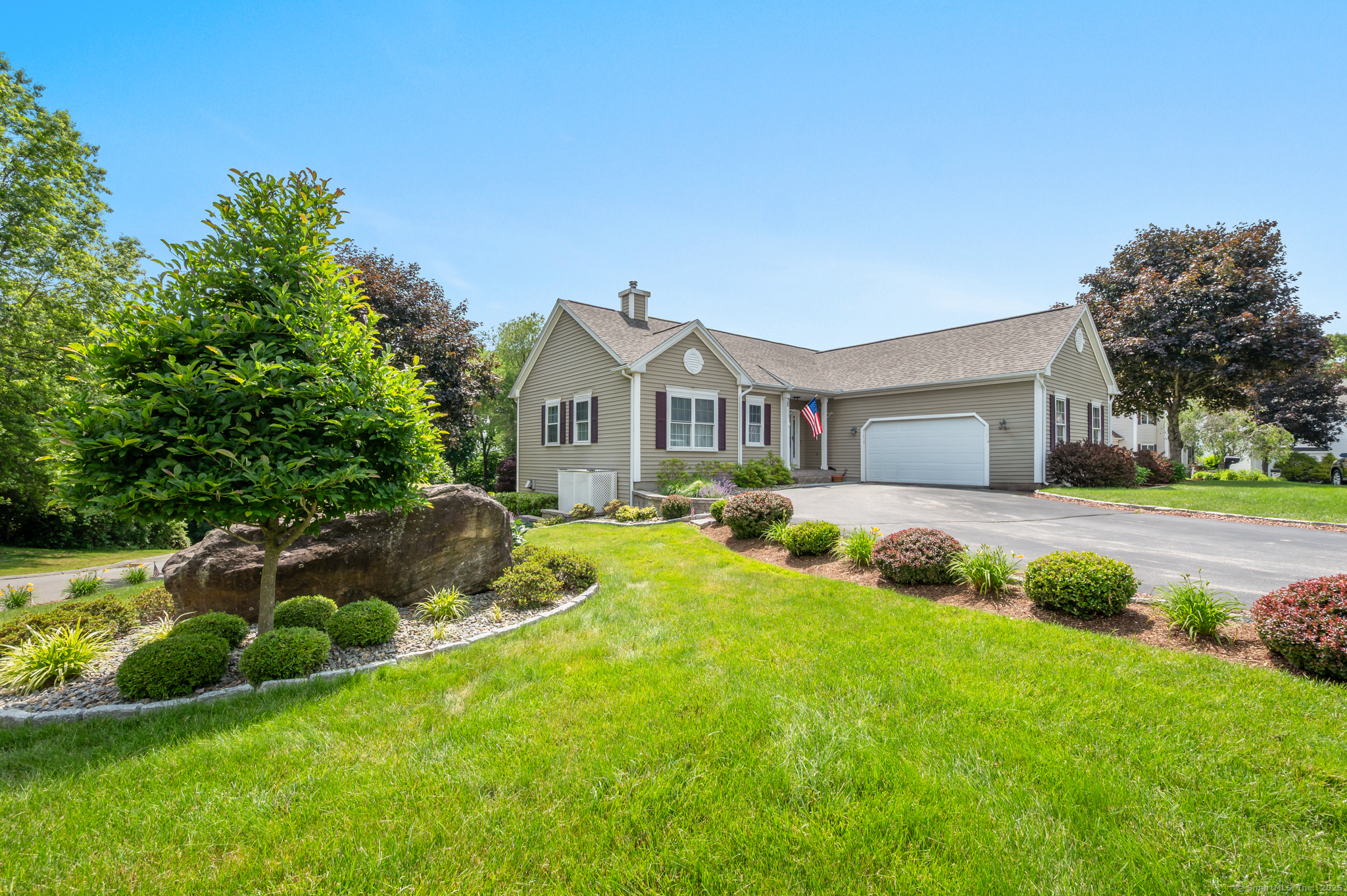 72 Highwood Circle Colchester CT 06415