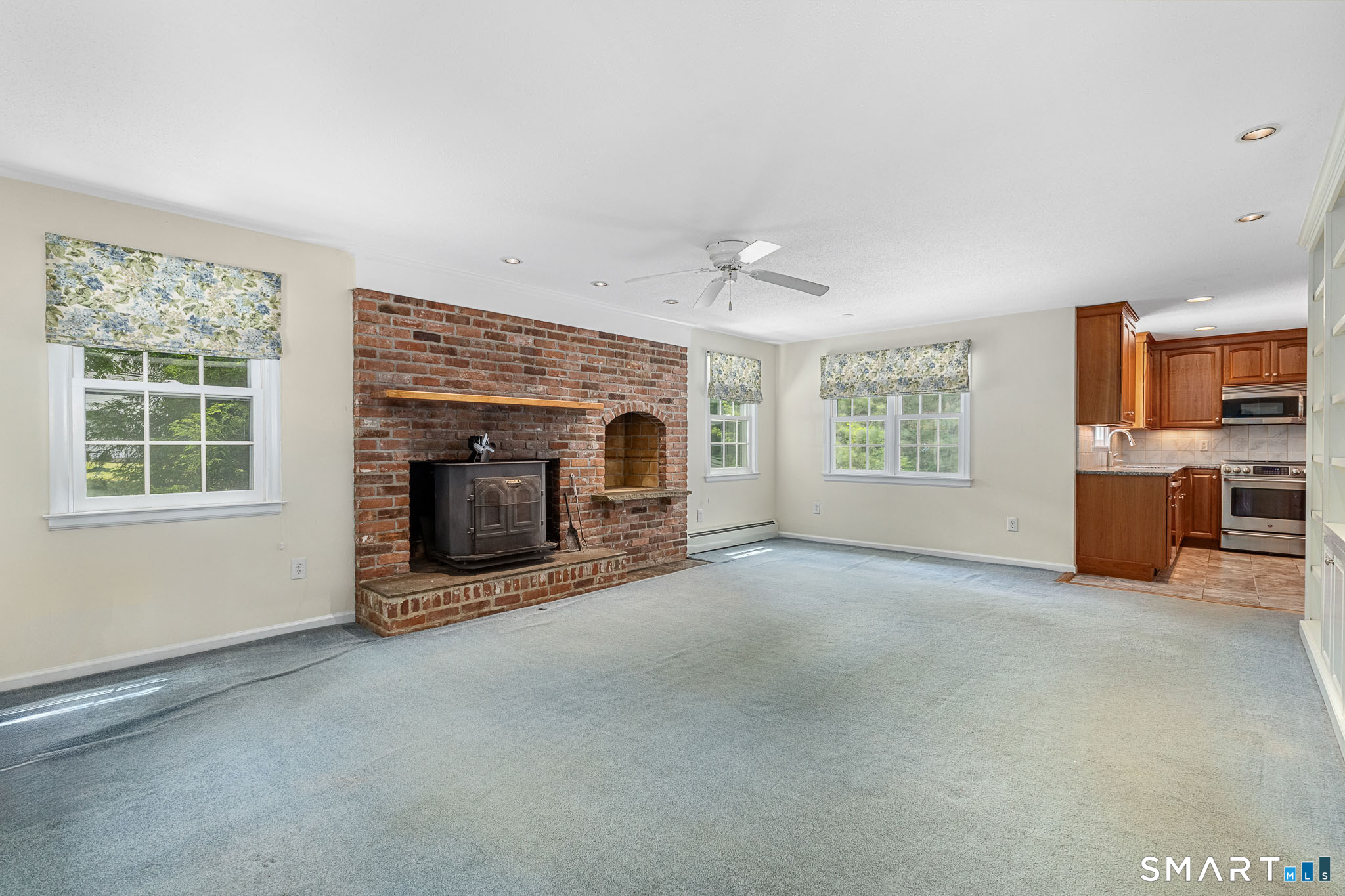 38 Oak Ridge Drive Avon CT 06001