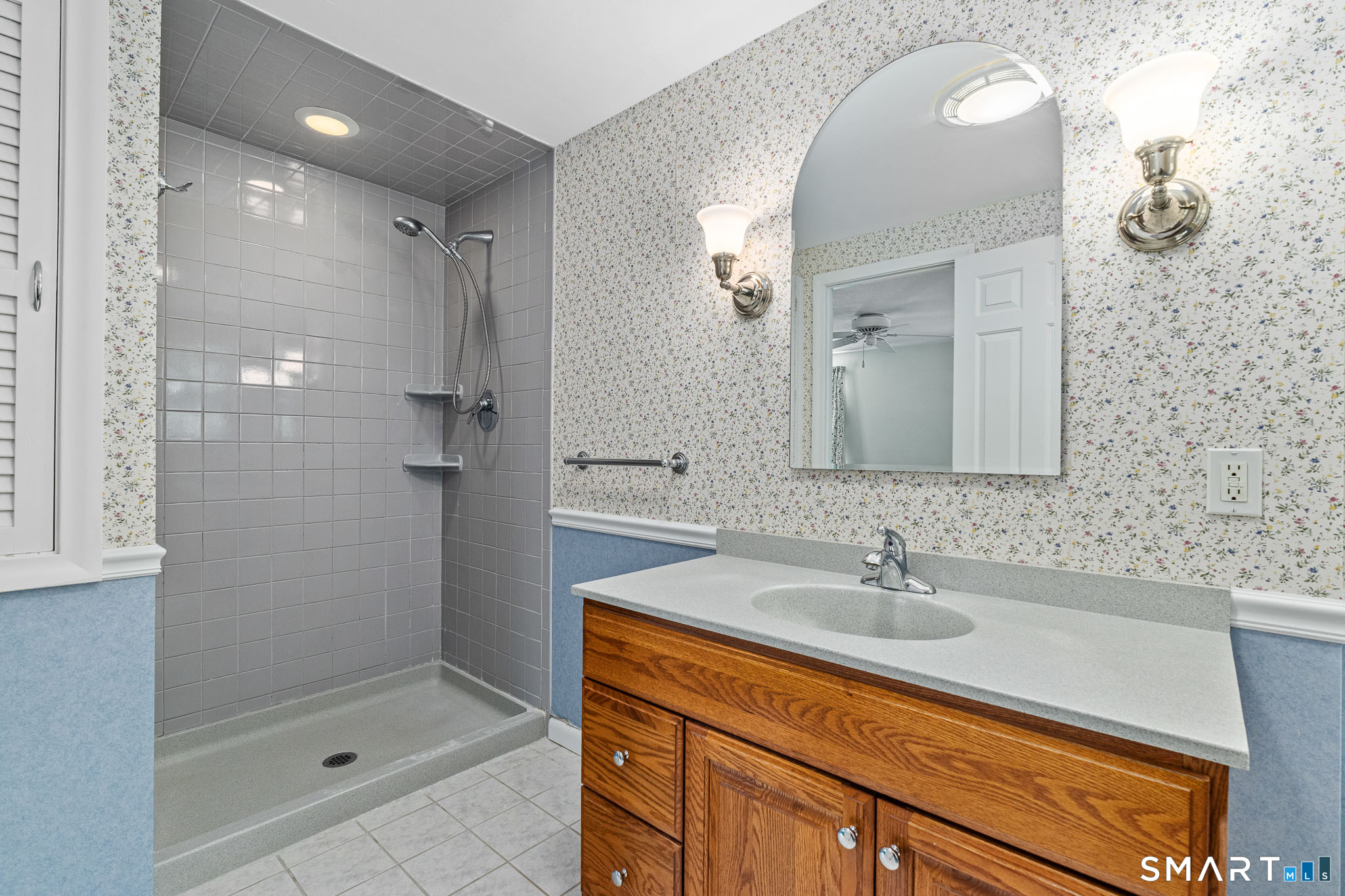 38 Oak Ridge Drive Avon CT 06001