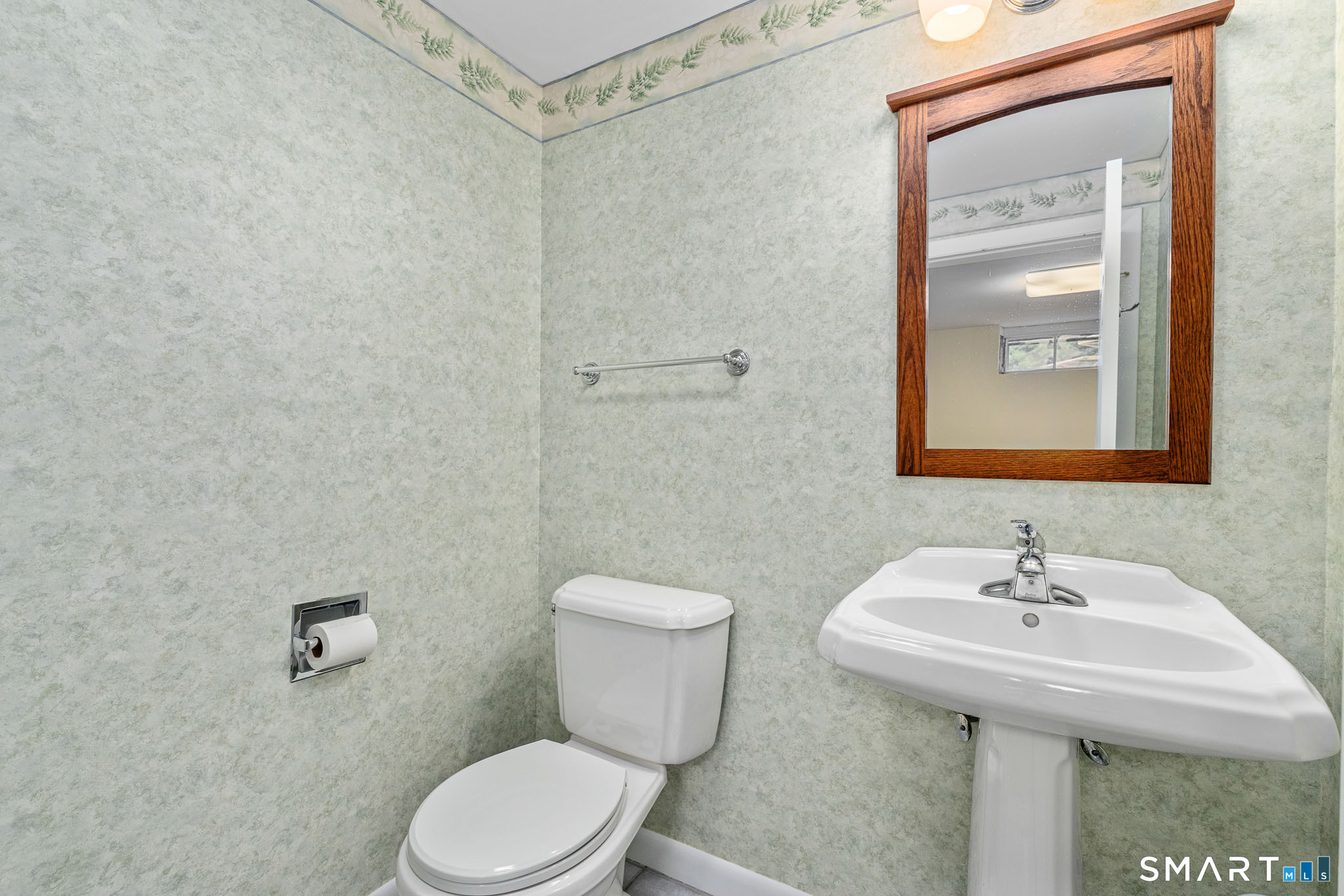 38 Oak Ridge Drive Avon CT 06001
