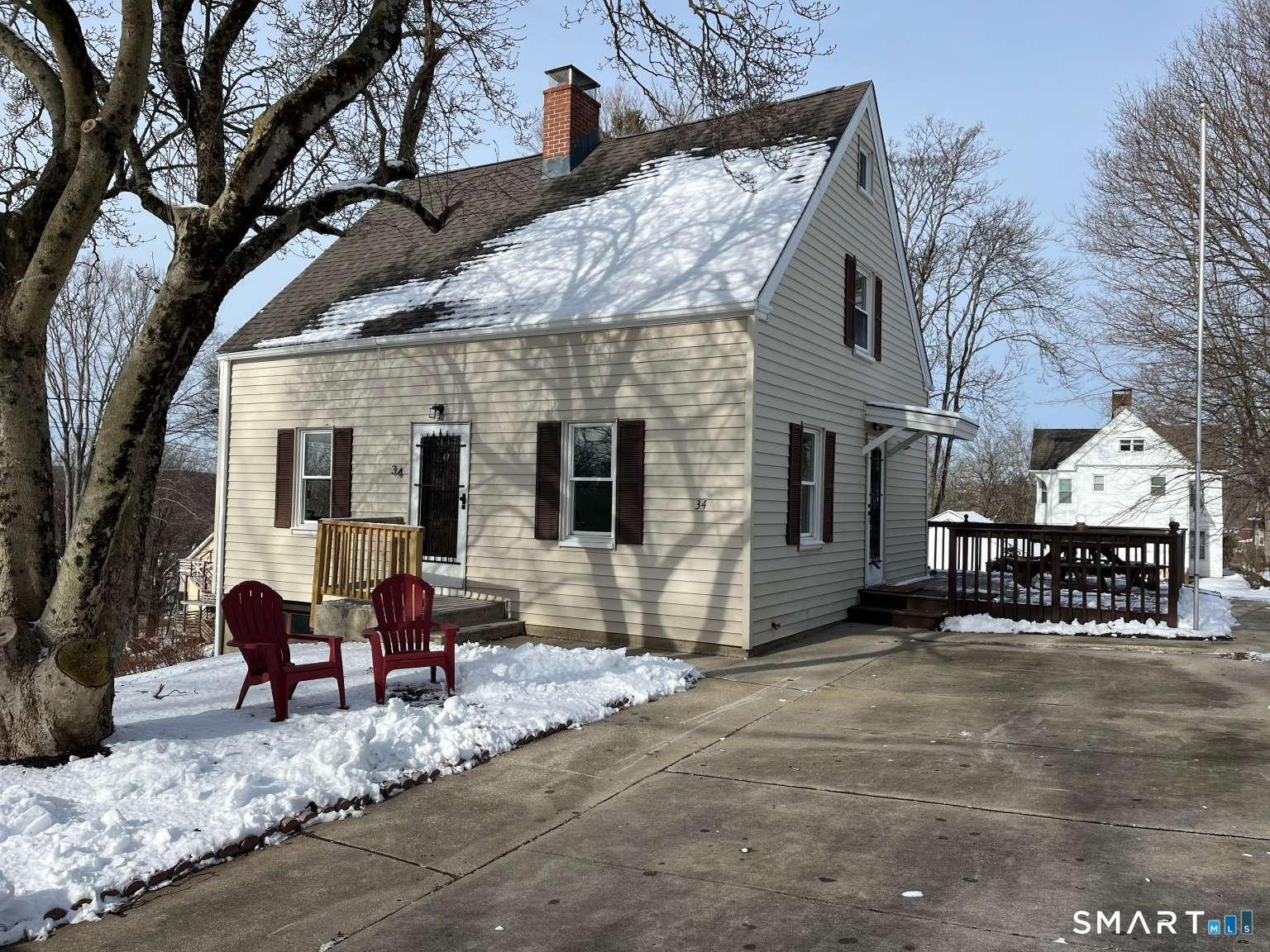 34 Buckingham Avenue Norwich CT 06360