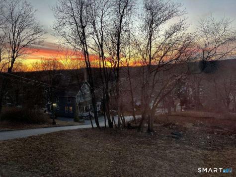 34 Buckingham Avenue Norwich CT 06360