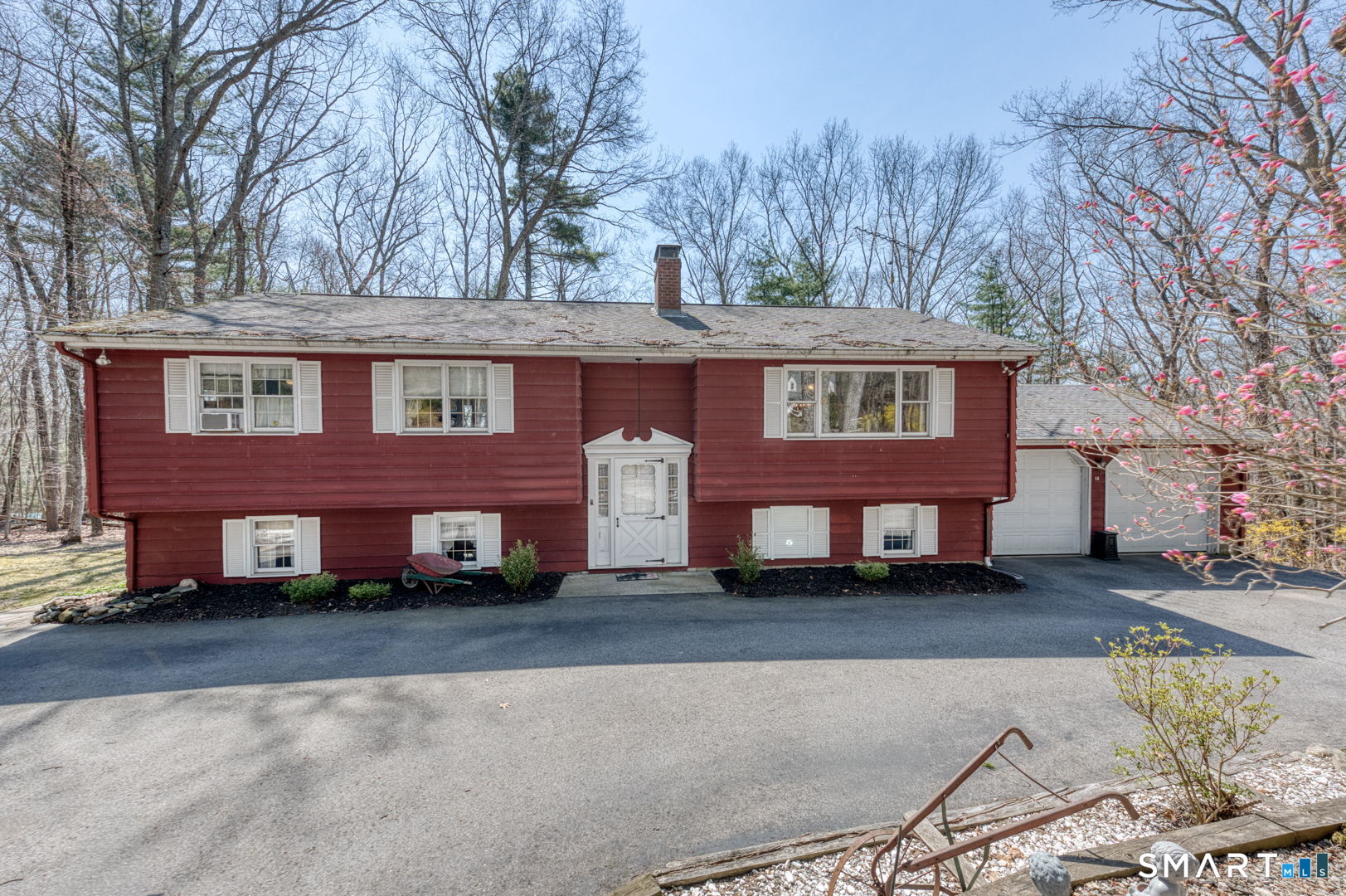 18 Beech Mountain Road Mansfield CT 06250