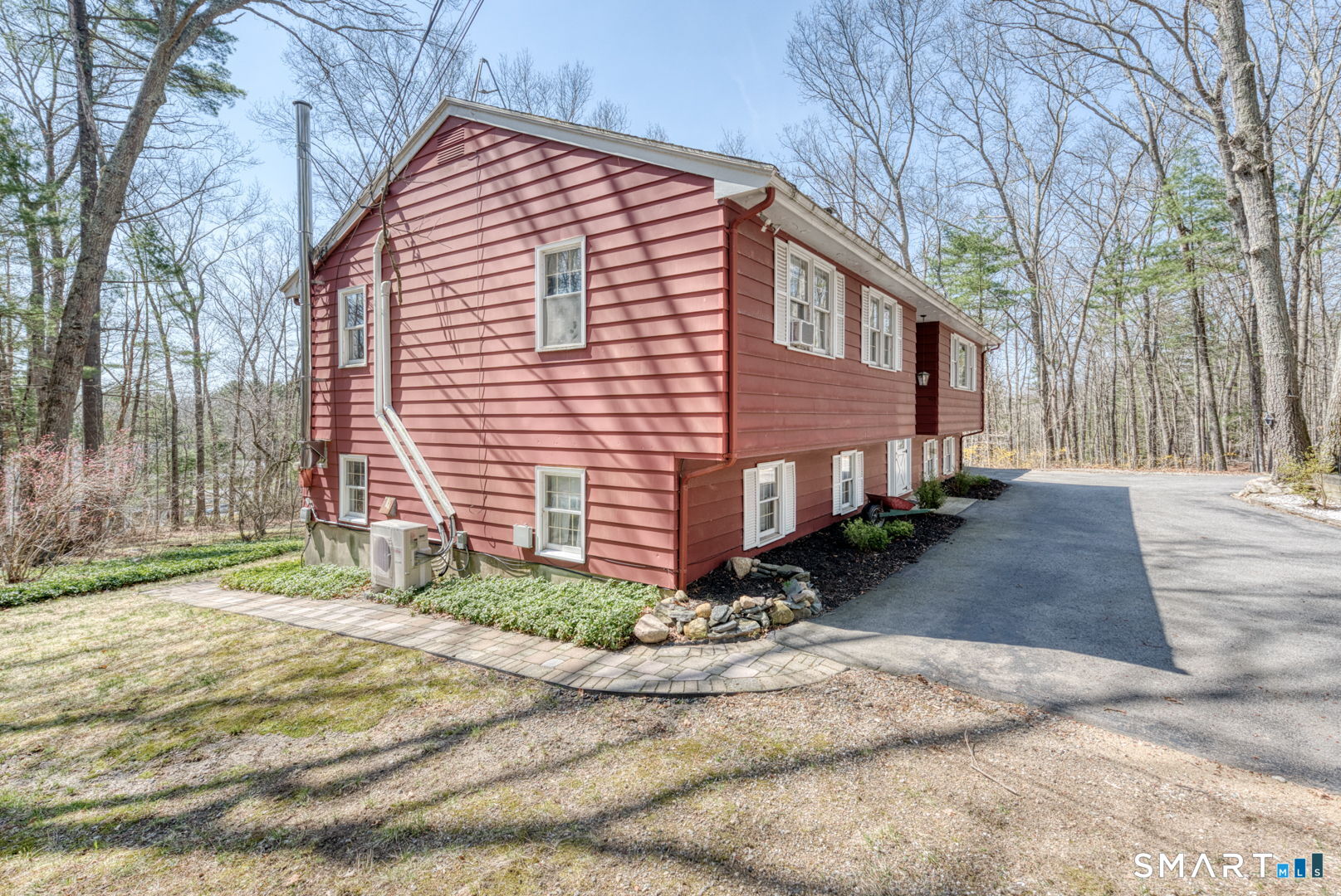 18 Beech Mountain Road Mansfield CT 06250