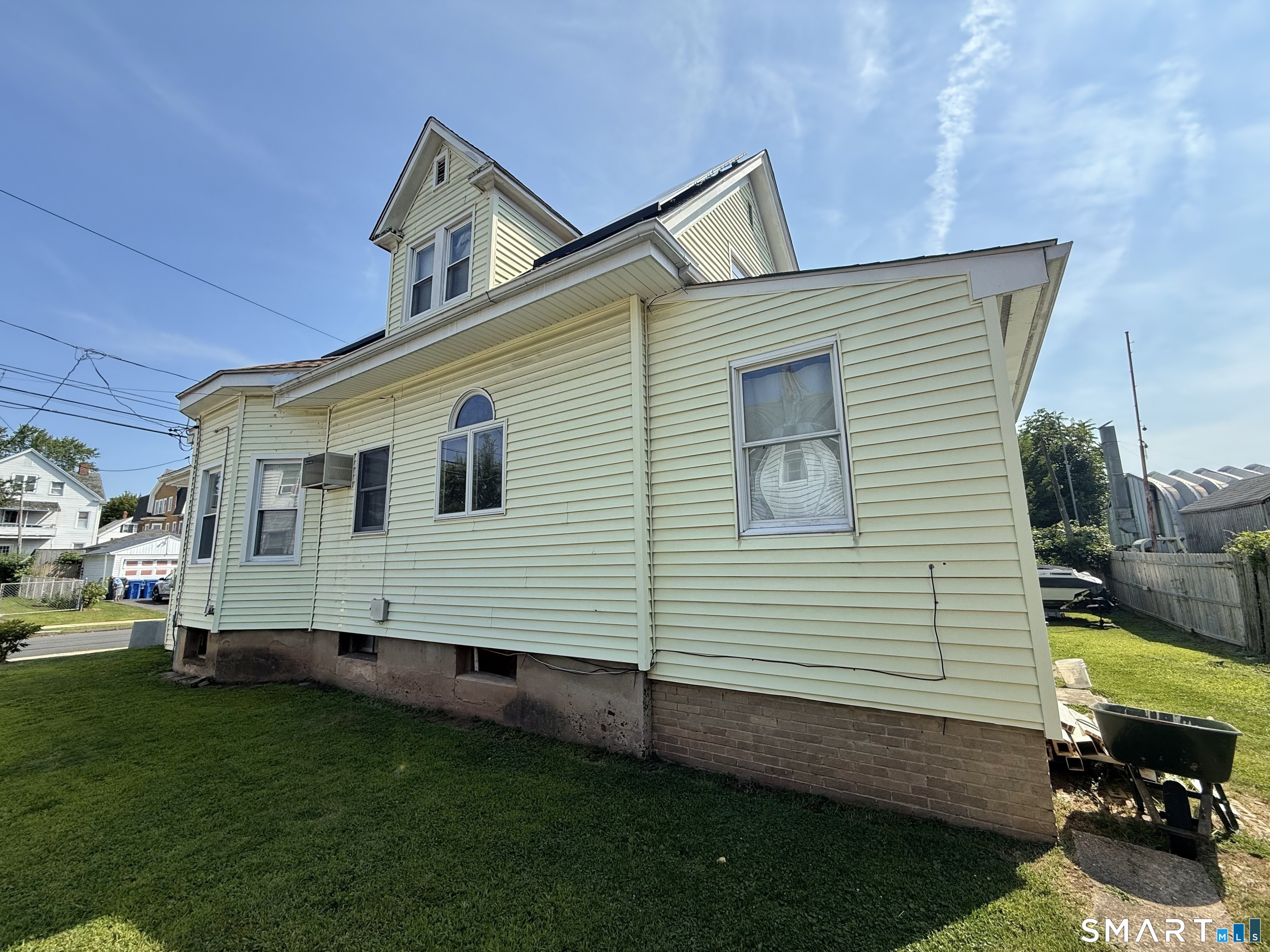 111 Otis Street Hartford CT 06114