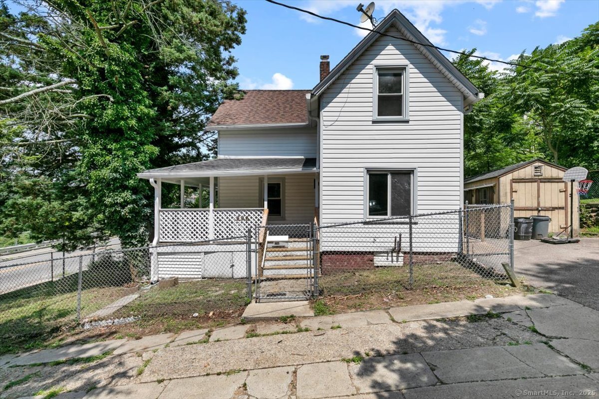 296 Laurel Hill Avenue Norwich CT 06360