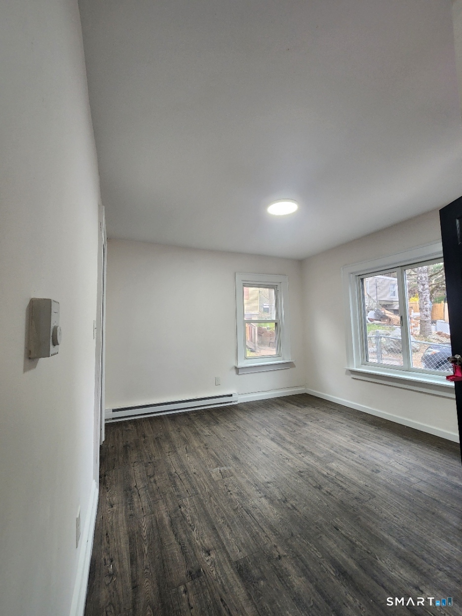 296 Laurel Hill Avenue Norwich CT 06360