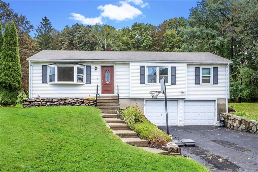 2 Brentwood Road New Milford CT 06776