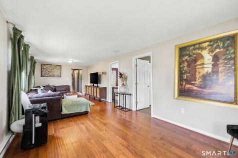 124 Jordan Lane Wethersfield CT 06109