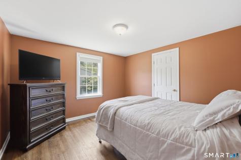 124 Jordan Lane Wethersfield CT 06109