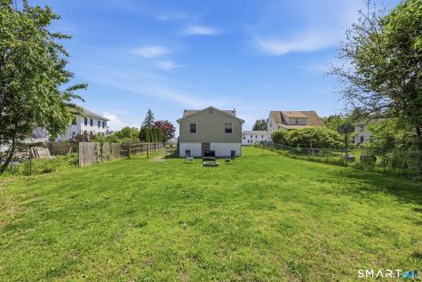 124 Jordan Lane Wethersfield CT 06109