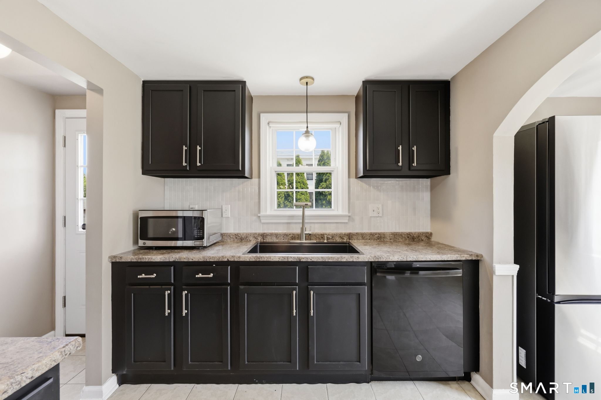 124 Jordan Lane Wethersfield CT 06109