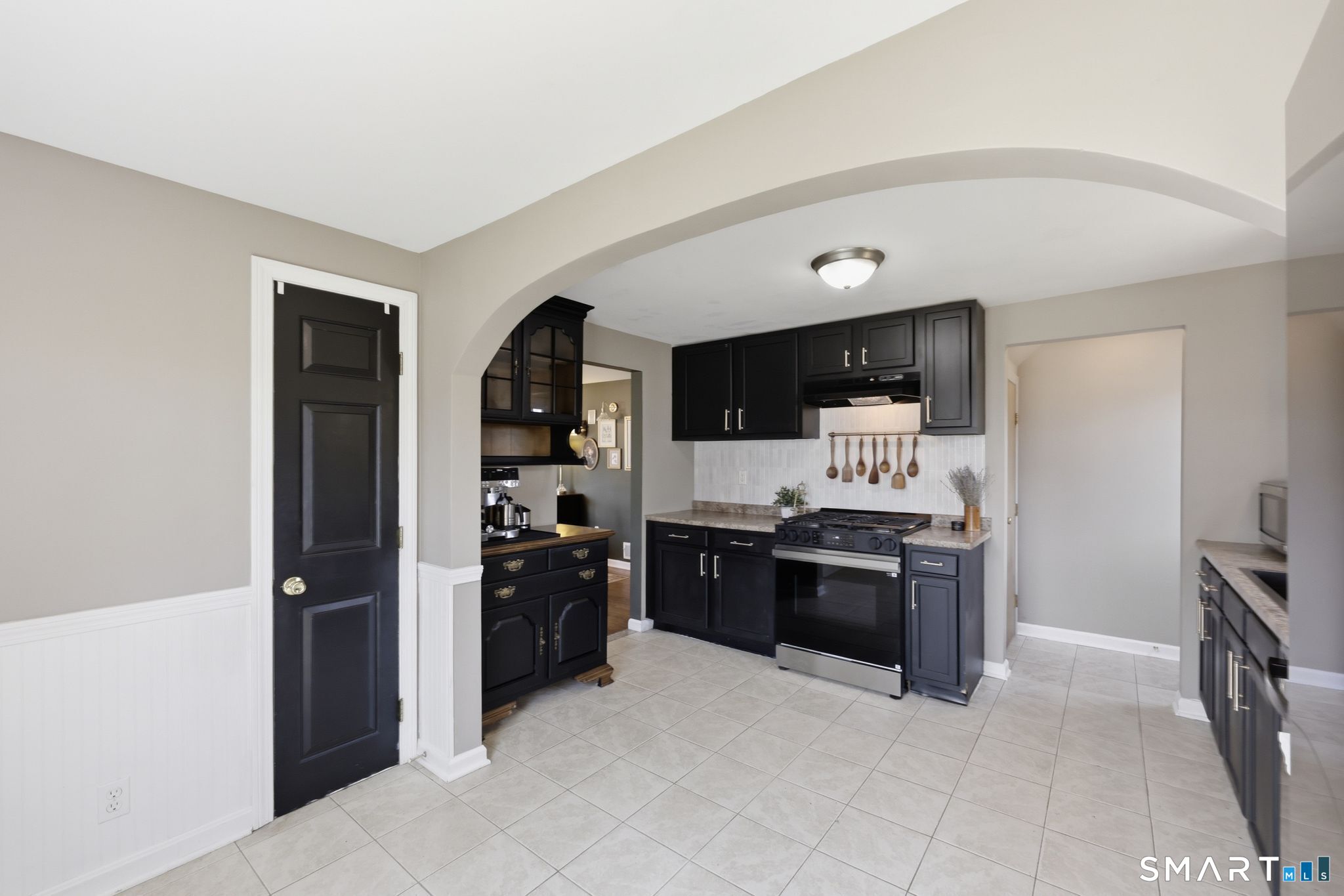 124 Jordan Lane Wethersfield CT 06109