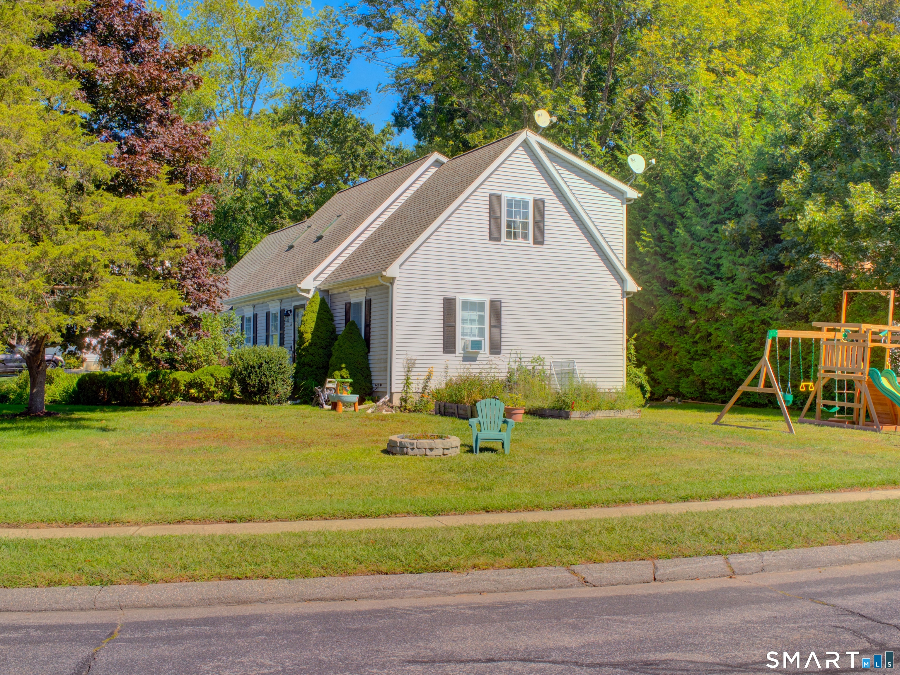 16 Jefferson Drive Killingly CT 06239