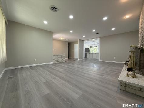 1142 Main Street Hamden CT 06514