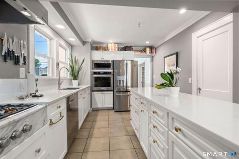 37 Uncas Road Stamford CT 06902