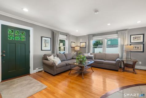 37 Uncas Road Stamford CT 06902