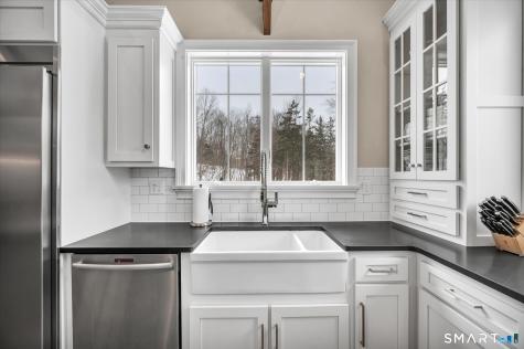 55-R North Road Cromwell CT 06416