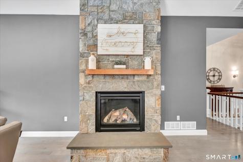 55-R North Road Cromwell CT 06416