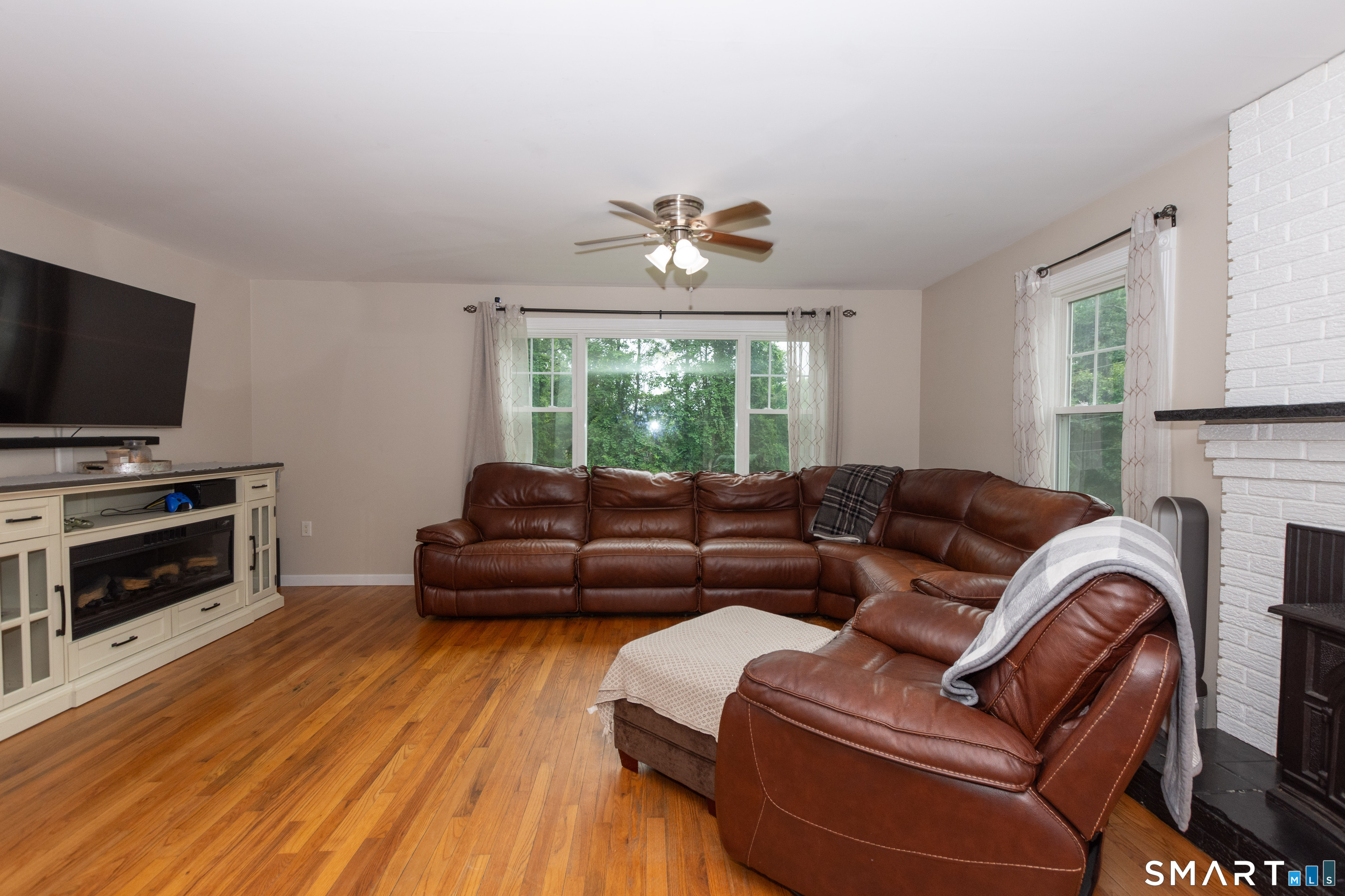 20 Thamesview Pentway Ledyard CT 06335