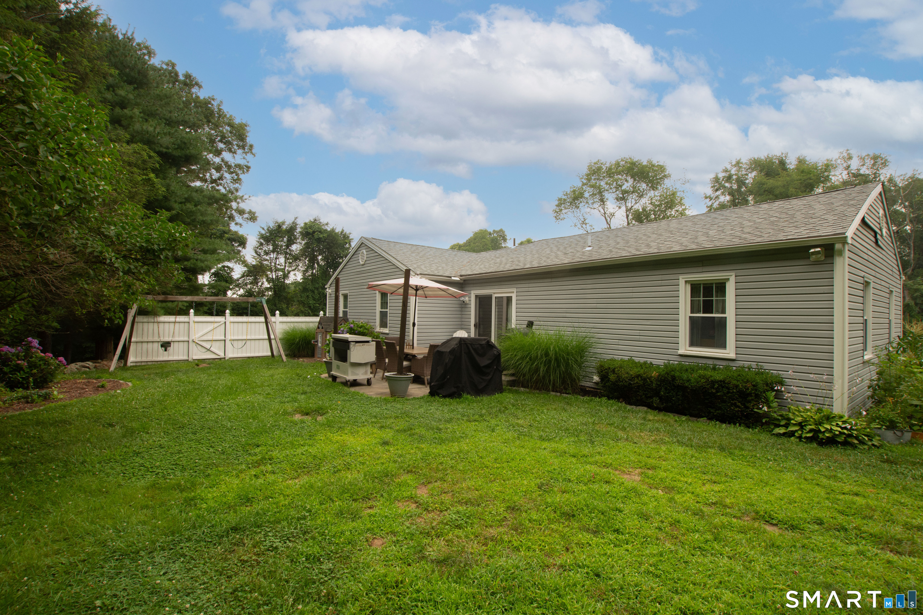 20 Thamesview Pentway Ledyard CT 06335