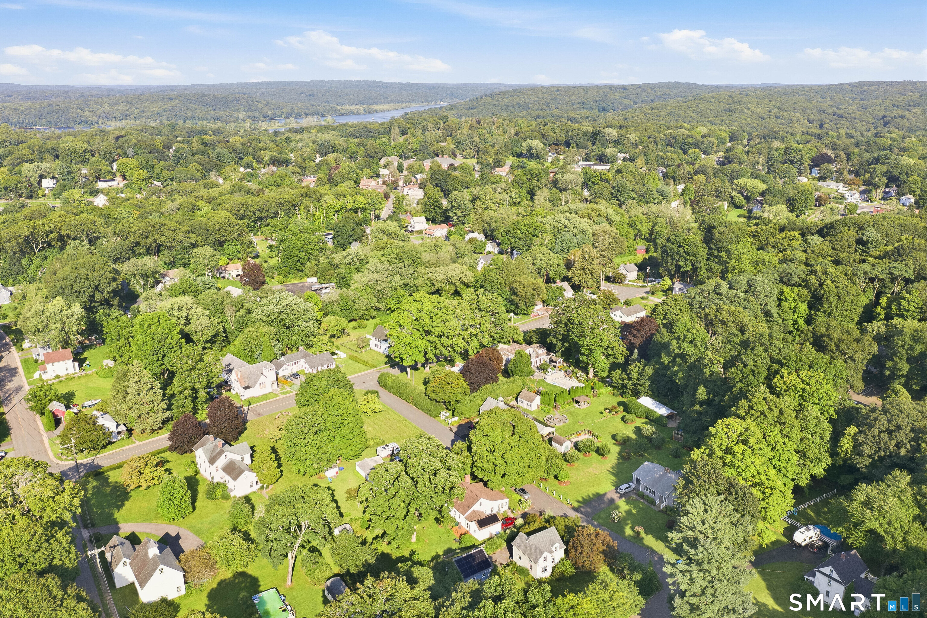 16 Jones Lane Deep River CT 06417