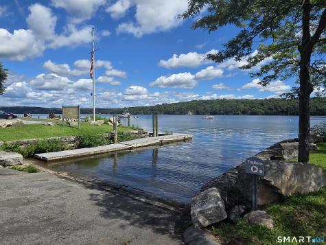 16 Jones Lane Deep River CT 06417