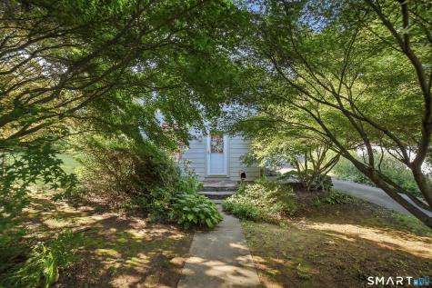 16 Jones Lane Deep River CT 06417