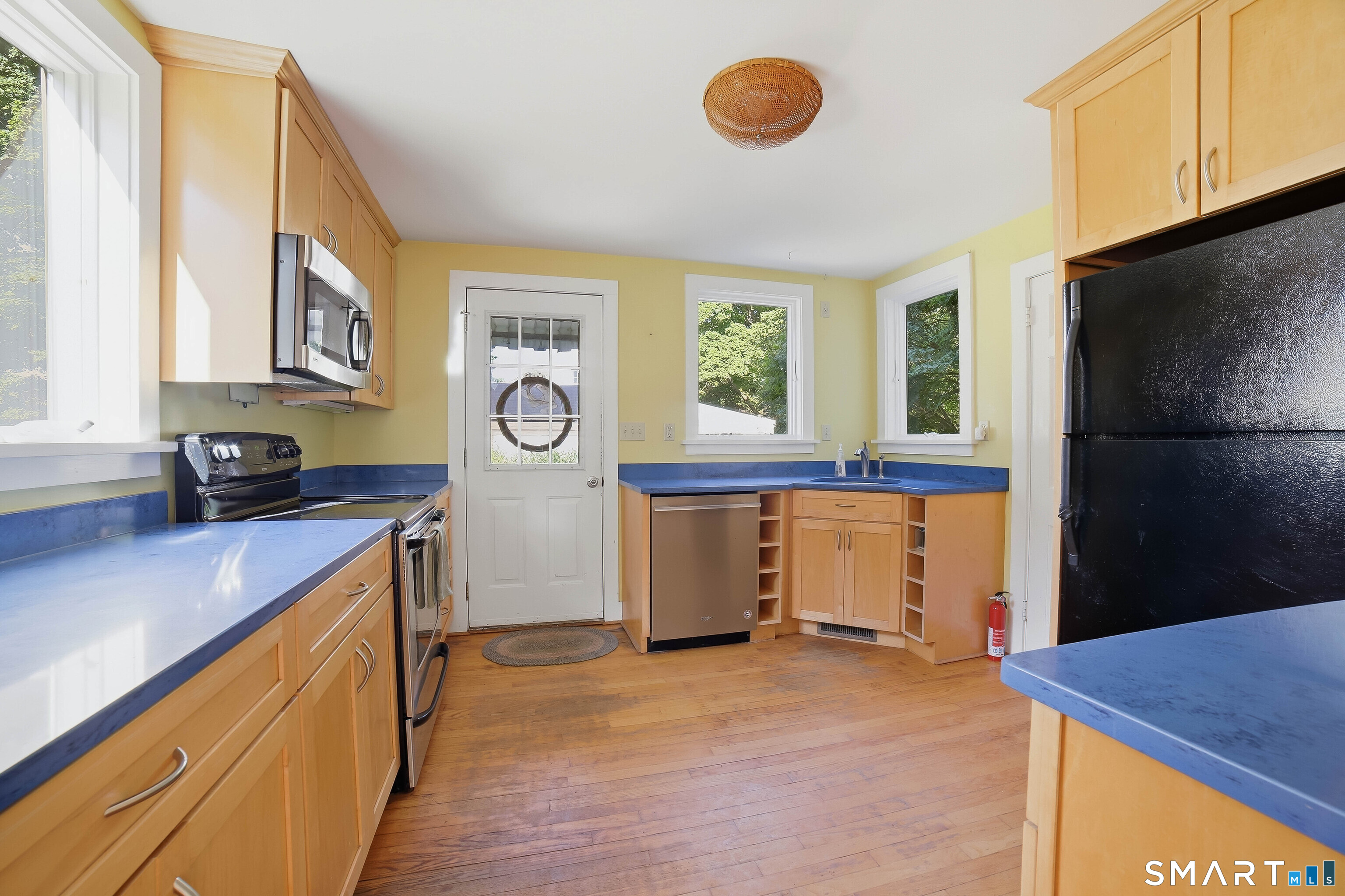 16 Jones Lane Deep River CT 06417