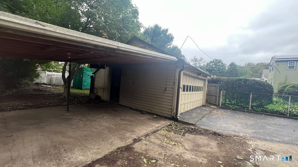 33 Melville Avenue Fairfield CT 06825