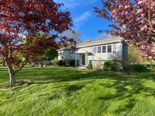 16 Fieldstone Drive New Fairfield CT 06812